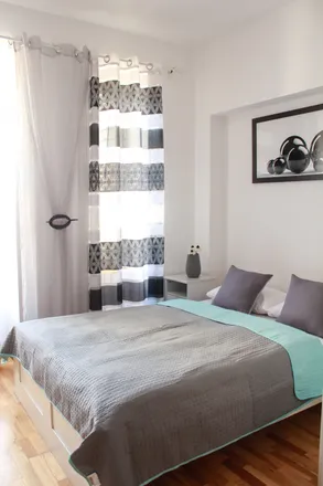 Rent this 1 bed apartment on Pałac Tarnowskich-Sanguszków in Sławkowska, 31-014 Krakow