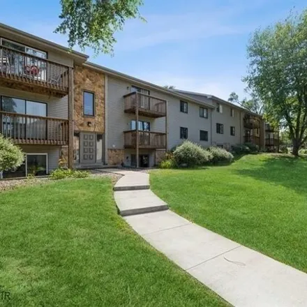 Buy this 2 bed condo on 9565 University Avenue in Clive, IA 50325