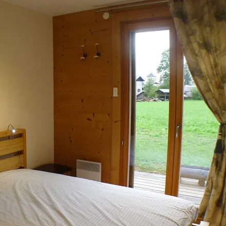 Rent this 2 bed apartment on 74340 Samoëns