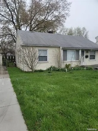 Buy this 3 bed house on 4108 Coolidge Highway in Royal Oak, MI 48073