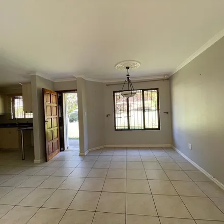 Image 4 - M7, Moseley Park, Queensburgh, 3620, South Africa - Townhouse for rent