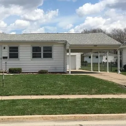 Buy this 3 bed house on 2286 Valley Park Drive in Cedar Falls, IA 50613