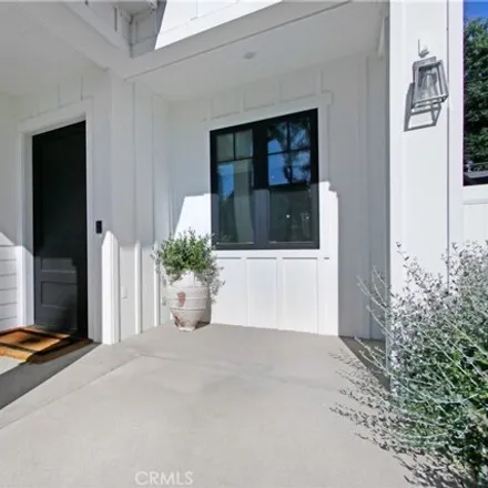 Image 6 - 4846 Ranchito Avenue, Los Angeles, CA 91423, USA - House for sale