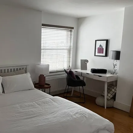 Rent this 2 bed apartment on Windsor and Maidenhead in SL4 3BX, United Kingdom
