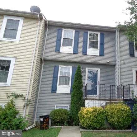 Image 2 - 3927 Cutty Sark Road, Middle River, MD 21220, USA - Townhouse for rent