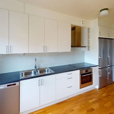 Rent this 2 bed apartment on Sörgårdsgatan 10 in 586 47 Linköping, Sweden