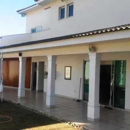 Buy this 4 bed house on Avenida João Naves de Ávila in Centro, Uberlândia - MG