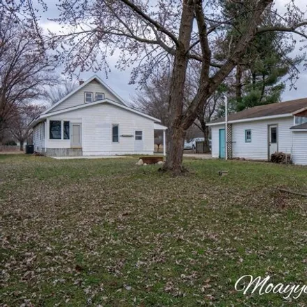 Image 8 - 6483 College Avenue Southeast, Gaines Charter Township, MI 49548, USA - House for sale