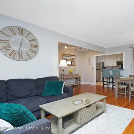 Image 2 - Ridge Harbor Owners Corporation, 145 72nd Street, New York, NY 11209, USA - Apartment for sale