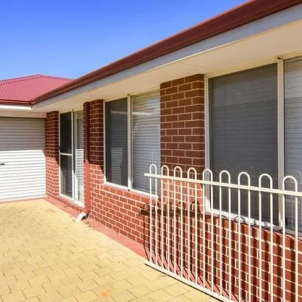 Rent this 4 bed apartment on Ragna Court in Glen Iris WA 6229, Australia