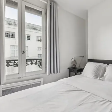 Image 9 - 11 Rue de l'Armée d'Orient, 75018 Paris, France - Apartment for rent