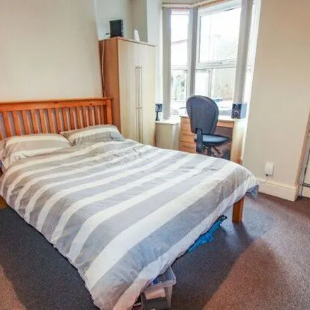 Rent this 5 bed apartment on 4am Cafe in Clarke Road, Nottingham