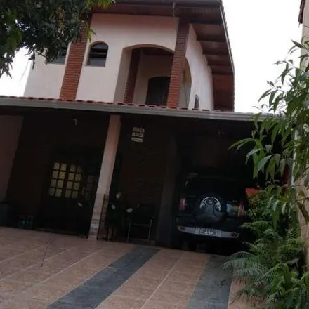 Buy this 5 bed house on Rua Celeste in Vila Anita, Poá - SP