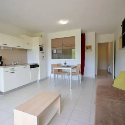 Image 2 - 11700 Azille, France - Apartment for rent