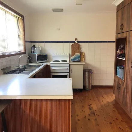 Image 8 - Elia Avenue, Nowra NSW 2541, Australia - Apartment for rent