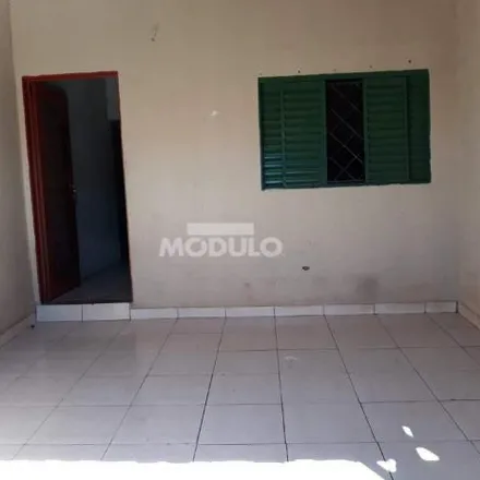 Buy this 3 bed house on Escola Municipal Professora Stella Saraiva Peano in Rua da Serenata 333, Guarani