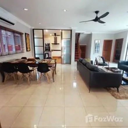 Rent this 4 bed apartment on unnamed road in Chom Thian, Chon Buri Province 20260