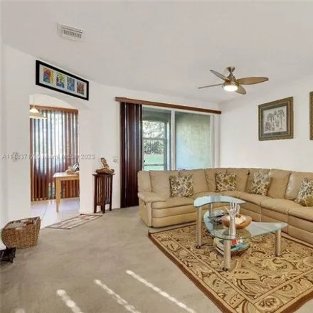 Image 5 - 2317 Center Stone Lane, Riviera Beach, FL 33404, USA - Townhouse for sale