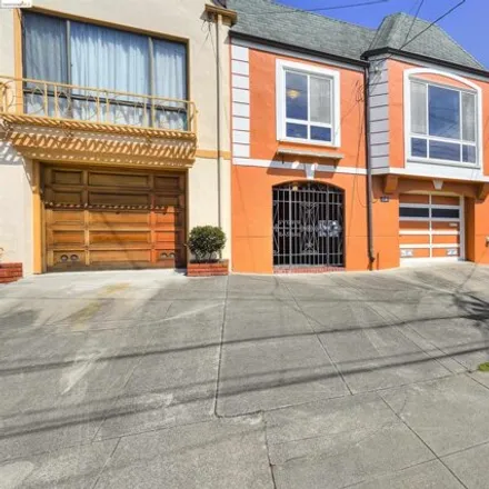 Buy this 3 bed house on 1730 41st Avenue in San Francisco, CA 94166