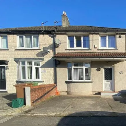 Buy this 3 bed duplex on Springfield Road in Risca, NP11 6ND
