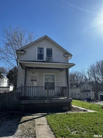 Buy this 2 bed house on 100 13th Avenue in Moline, IL 61265