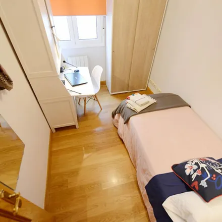 Rent this 4 bed apartment on Particular Allende kalea in 1, 48004 Bilbao