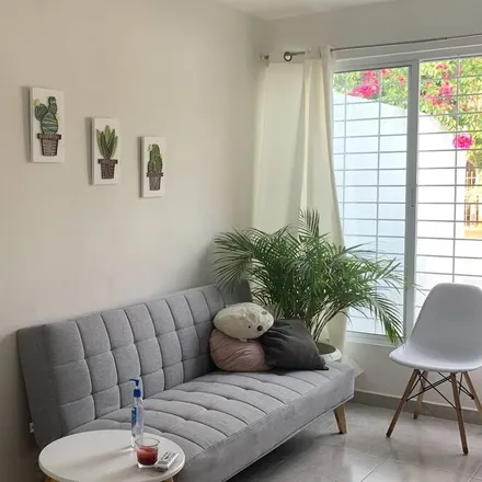 Rent this 2 bed house on Mérida