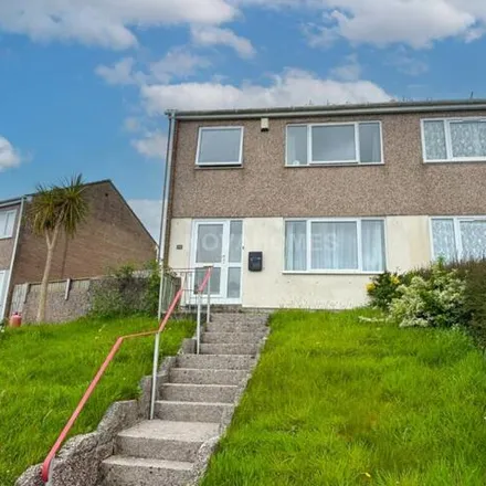 Buy this 3 bed duplex on Bellingham Crescent in Plympton, PL7 2QP