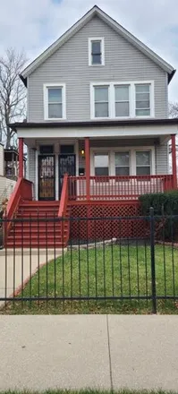 Buy this 6 bed house on 7145 South Union Avenue in Chicago, IL 60621
