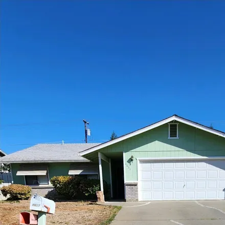 Buy this 3 bed house on 6633 El Camino Drive in Redding, CA 96001