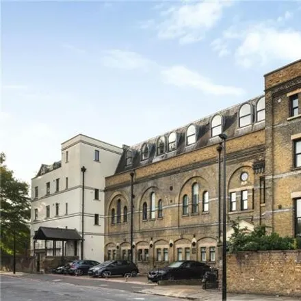 Image 9 - Temple Court, 52 Rectory Square, London, E1 3NU, United Kingdom - Apartment for sale
