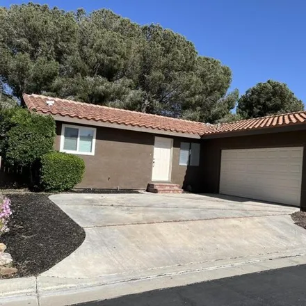 Buy this studio apartment on 14256 Winchester Drive in Mojave, Kern County