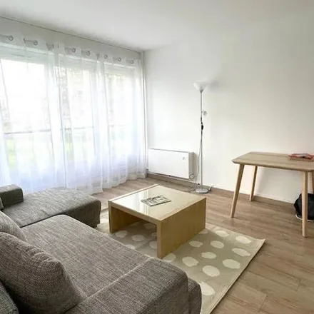 Rent this 2 bed apartment on 31 Avenue Georges in 94430 Chennevières-sur-Marne, France