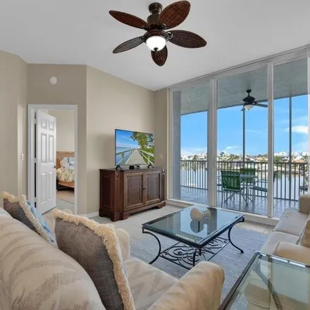 Image 4 - 468 Launch Circle, Collier County, FL 34108, USA - Condo for rent