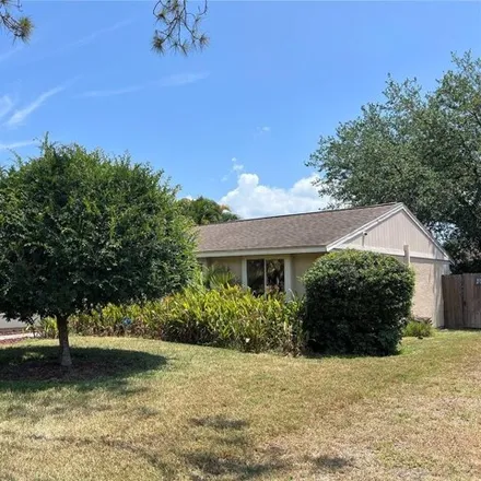 Buy this 3 bed house on 2895 Cinnamon Bear Trail in Pinellas County, FL 34684