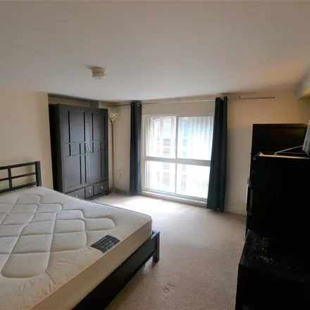 Image 7 - Puffin' Rooms, 8 Old Hall Street, Pride Quarter, Liverpool, L3 9PA, United Kingdom - Apartment for rent