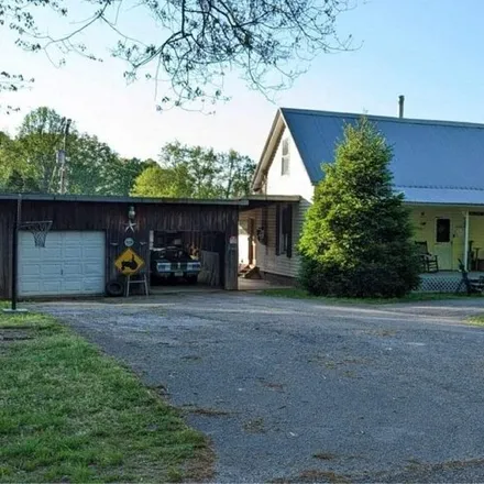 Image 1 - 2233 Rabbit Creek Road, Buchanan, Henry County, TN 38222, USA - House for sale