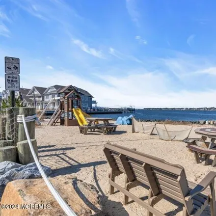 Image 4 - 51 Sandy Point Drive, West Mantoloking, Brick Township, NJ 08723, USA - House for sale