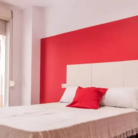 Rent this 4 bed room on Carrer de Mèxic in 46100 Burjassot, Spain