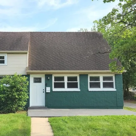 Buy this 4 bed house on 1318 Dilworth Road in Willow Run, New Castle County
