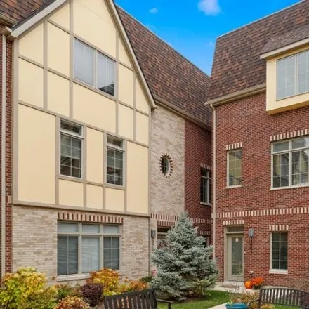 Buy this 3 bed townhouse on 500 North East Avenue in Oak Park, IL 60302