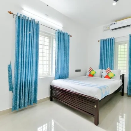 Rent this 2 bed house on State Bank of India in AG Milne Road, Mattancherry