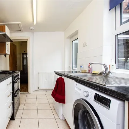 Rent this 2 bed house on 63 Wellman Croft in Selly Oak, B29 6NR