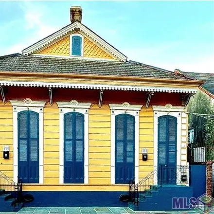 Buy this 3 bed condo on 820 Saint Ann Street in New Orleans, LA 70116
