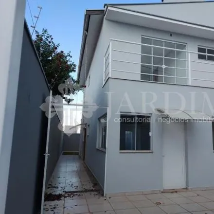 Buy this 3 bed house on Rua Maria José Bonassi da Silveira Nunes in Jardim Califórnia, Piracicaba - SP
