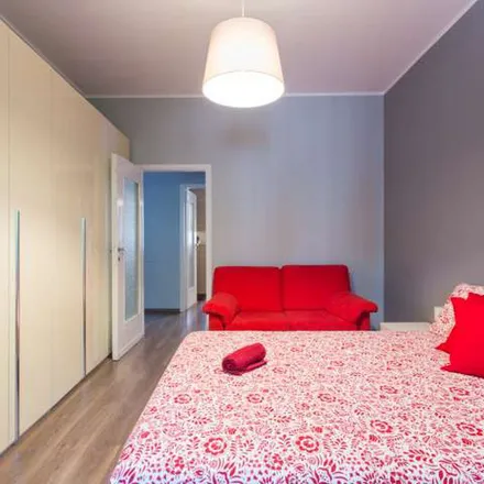 Image 4 - Viale Teodorico, 20155 Milan MI, Italy - Apartment for rent