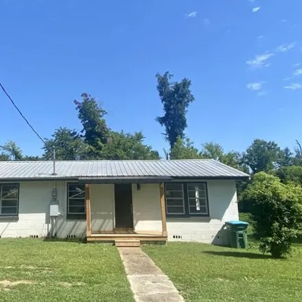 Buy this 3 bed house on 2925 Orange St in Marianna, Florida