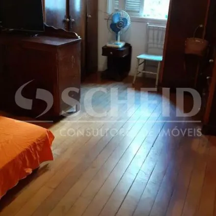 Buy this 2 bed house on Rua Visconde de Aguiar Toledo in Campo Belo, São Paulo - SP