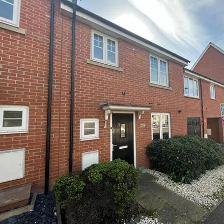 Buy this 3 bed townhouse on Hebrides Gate in Bletchley, MK3 5FE