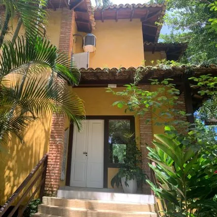 Buy this 5 bed house on Memórias da Baleia in Avenida Deble Luíza Derani, Baleia
